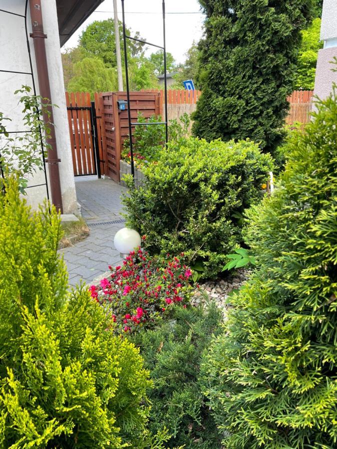 Apartament1 Tri-City Oliwa Ogrod, Prywatne Wejscie Gdańsk Exterior foto
